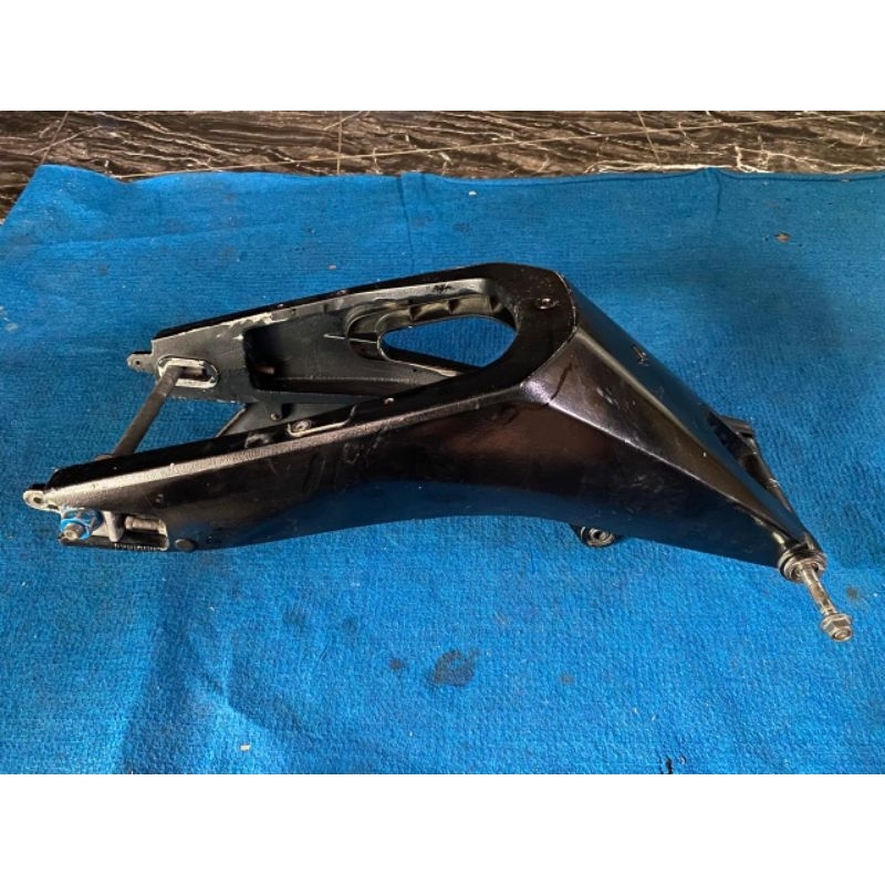 Swing arem arm Yamaha r15 old v2 ori copotan