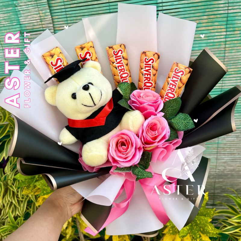 Buket Boneka Wisuda / Buket Coklat / Buket Snack Wisuda / Boneka Wisuda