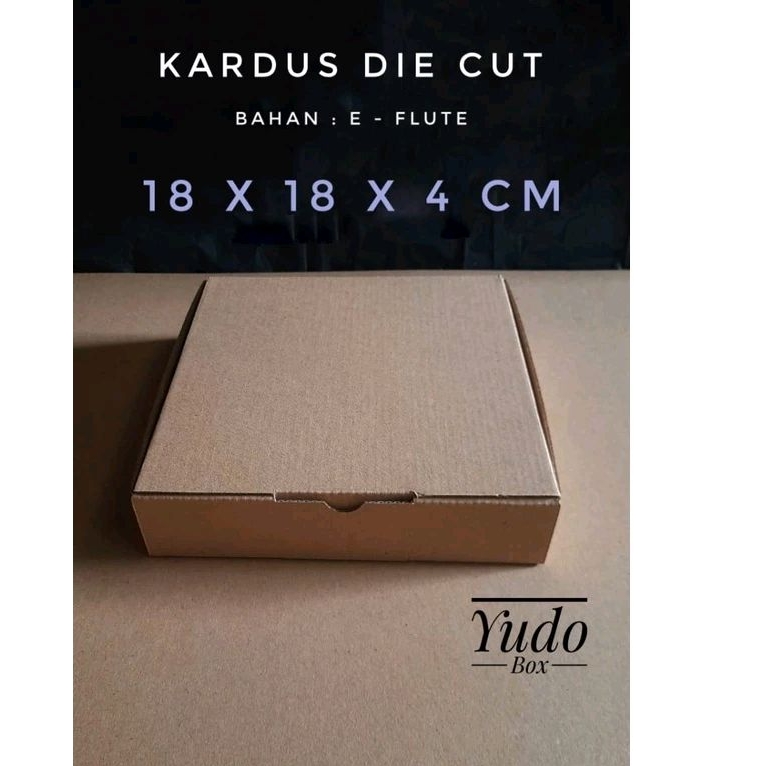 

Kardus karton uk. 18 x 18 x 4 cm...die cut box kotak Souvenir -dll