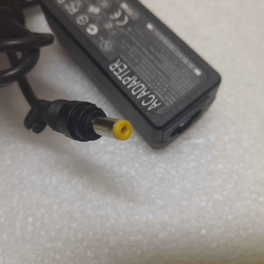 Adaptor Laptop Axioo 19V 2.1A/2.37A Mybook K3 K5 K7 Series