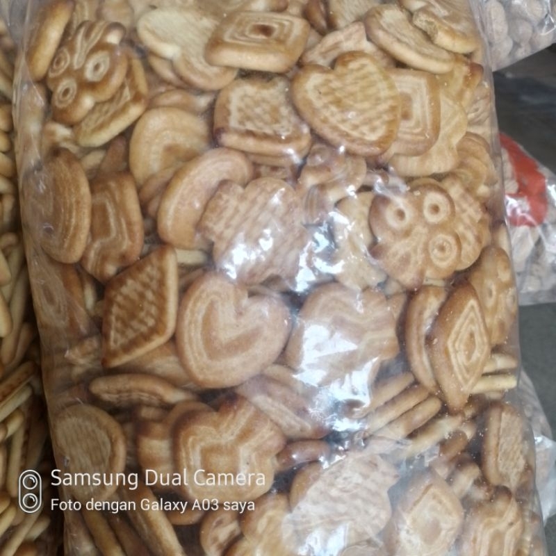 

kue jadul biskuit sugar kiloan isi 1kg