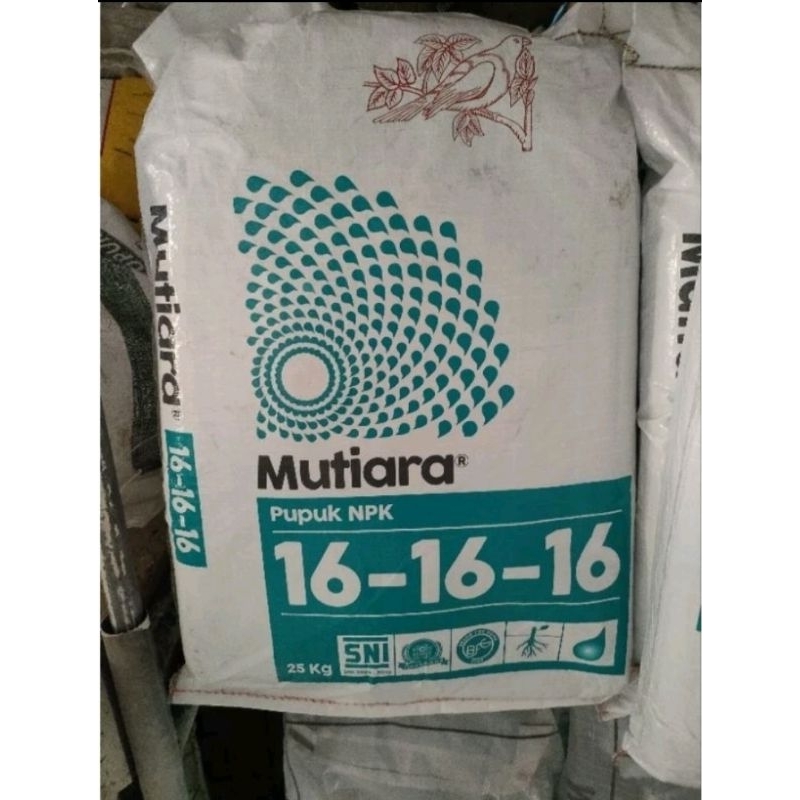 Pupuk NPK MUTIARA 16 16 16 Meroke 25Kg