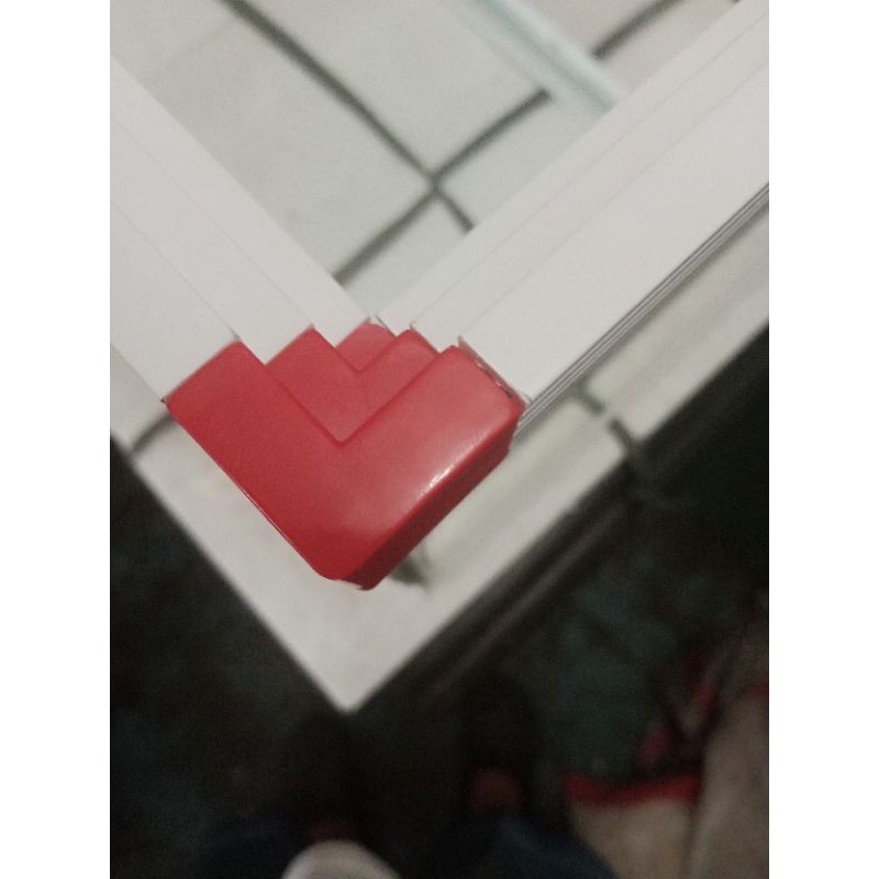 Siku Untuk Lis  Aquarium Rimless