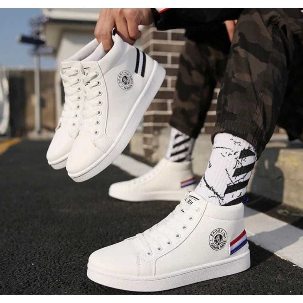Sepatu Sneaker pria boots bendera Putih/Hitam , Sepatu Putih Casual Pria Keren