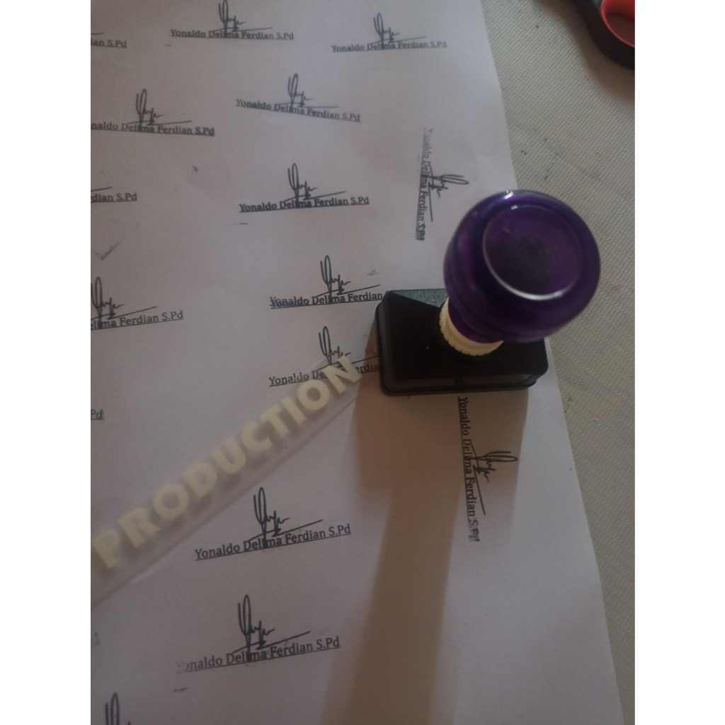 

Stempel Tandan Tangan guru dokter stempel nama dan tanda tangan