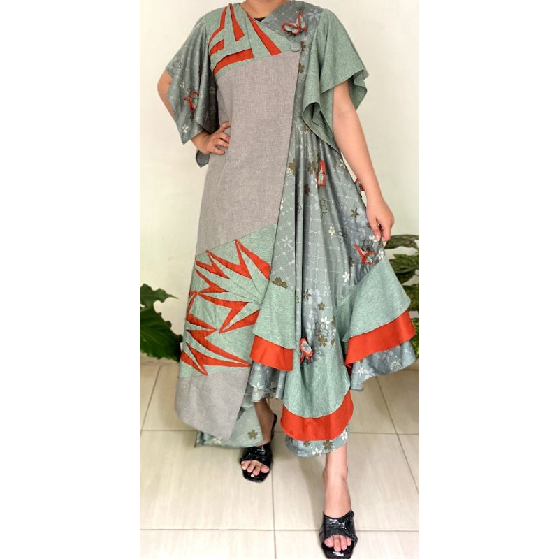 Dress Kostum (kain motif bunga/origami kupu-kupu)