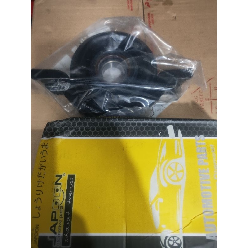 center bearing avanza