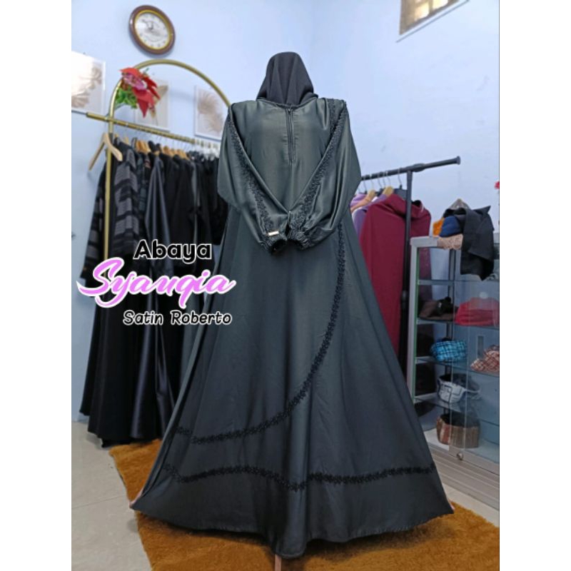 ABAYA SYAUQIA / GAMIS HITAM SATIN TEMBORO