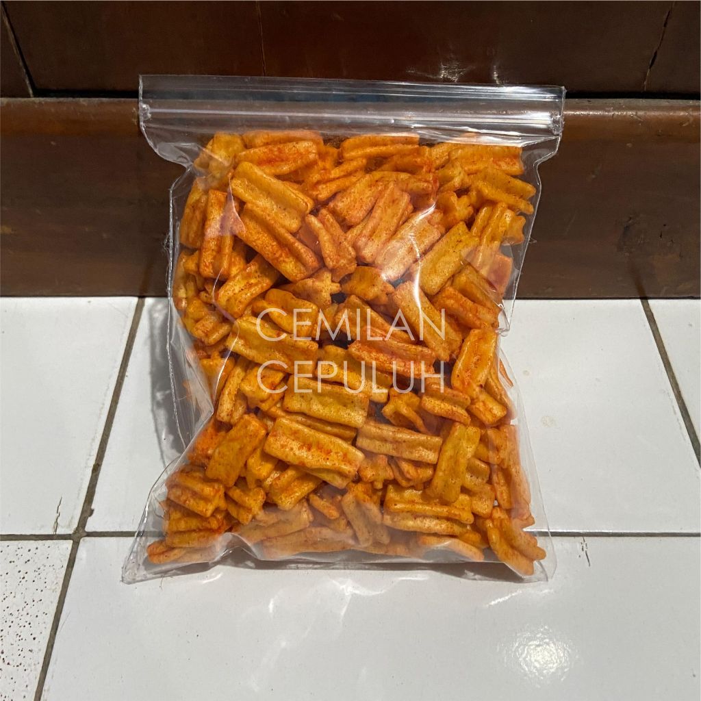 

KERUPUK BELIMBING (TIDAK TERLALU PEDAS) 150 Gram