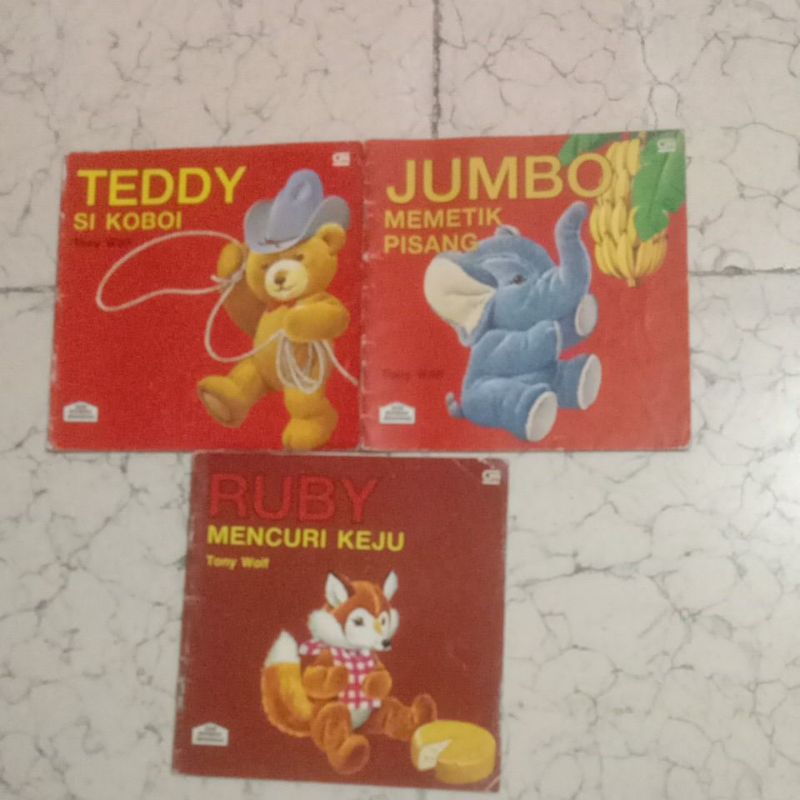seri boneka binatang Tony wolf