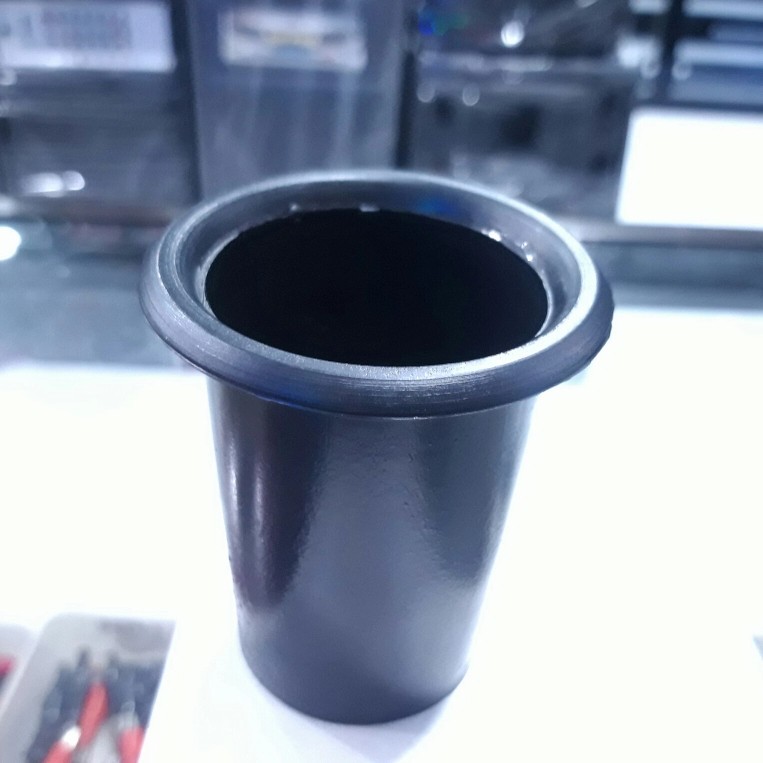 Lobang Angin Box Speaker Sedang / Lubang Angin Plastik Box Salon