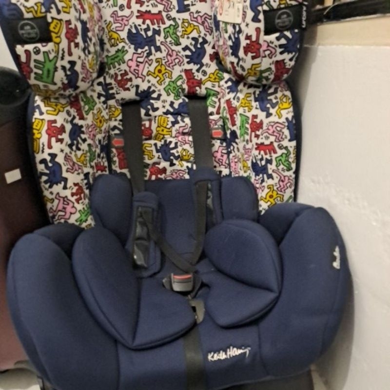 Preloved Carseat cocolatte Keith Haring