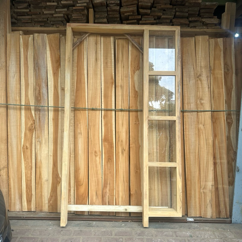 KUSEN JENDELA MODEL GENDONG 100% KAYU JATI + KACA MATI