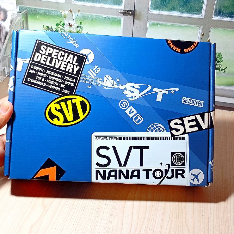 Photobook Seventeen Nana Tour