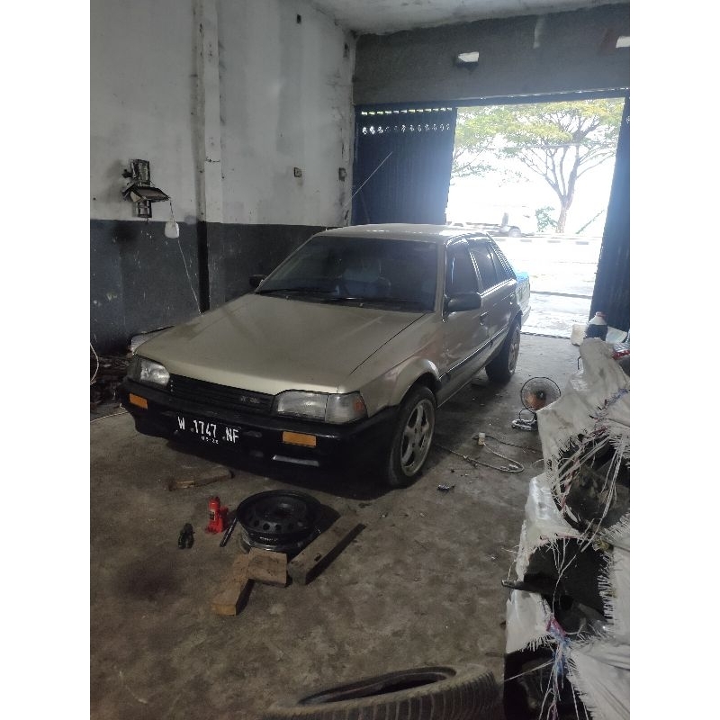 sperpart Mazda 323 trendy