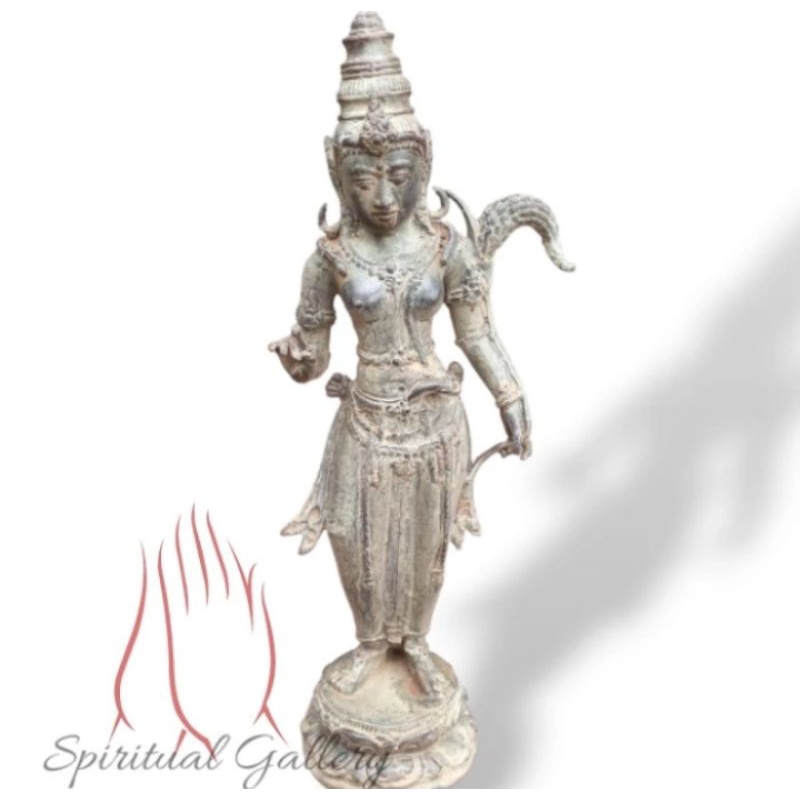 Patung Perunggu Dewi Sri Antik