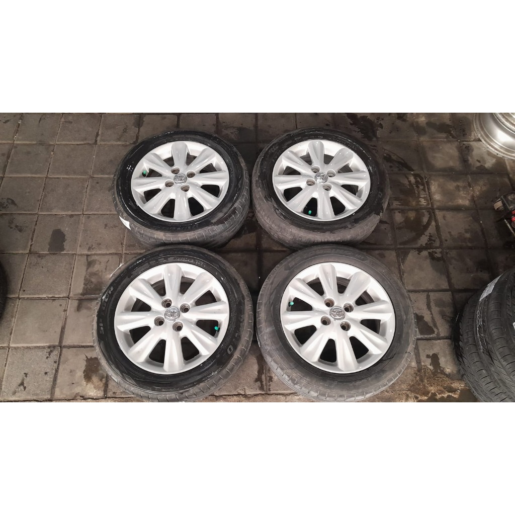 VELG MOBIL BEKAS STD YARIS P8 R15X5,5 4X100 ET 45 SILVER + DLP(2021) 185 60 R15(70%)