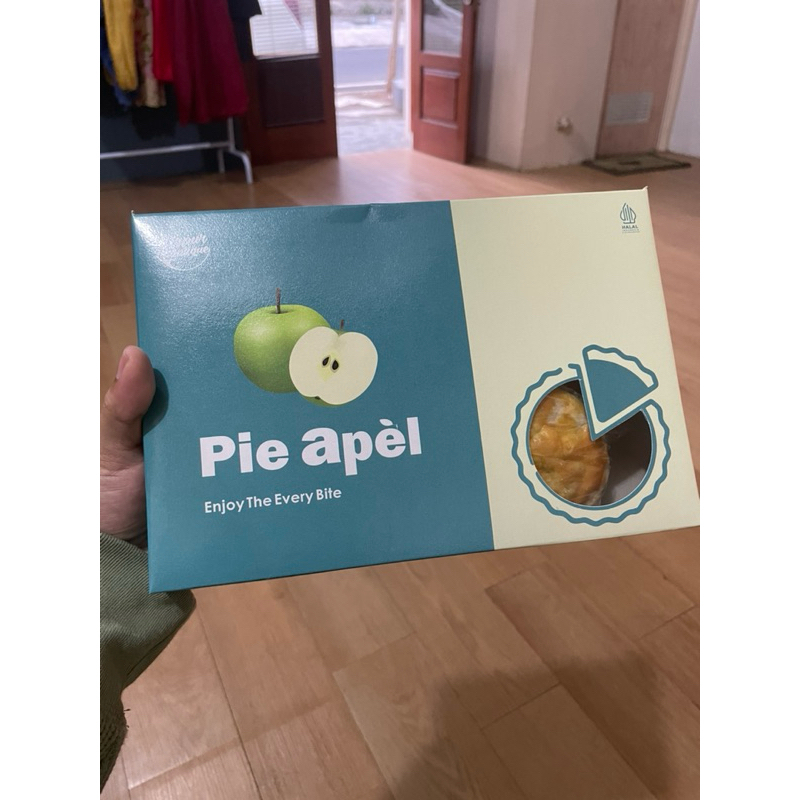 

Pie Apel oleh-oleh khas Malang