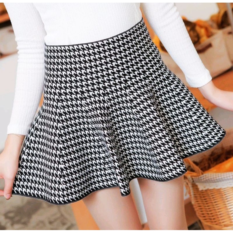 Rok rajut / Rok import / Rok payung / Rok tenis / Rok olahraga / Rok rajut import / Rok mini / flare