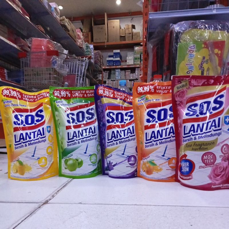 SOS PEMBERSIH LANTAI 725ML
