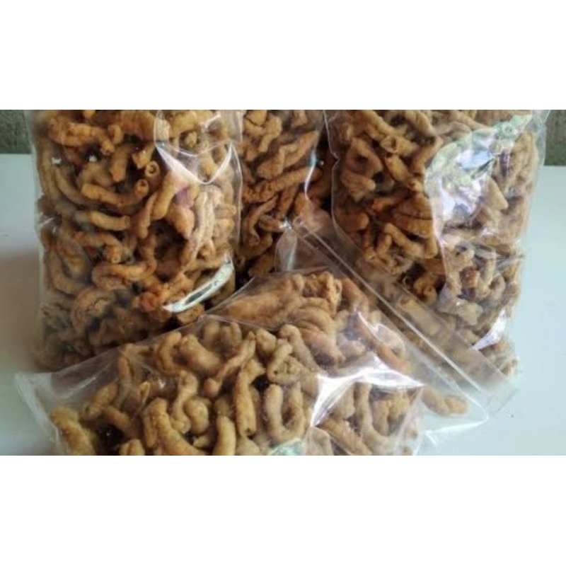 

Kripik usus,Wonogiri sangat lezatt banget.100 gr