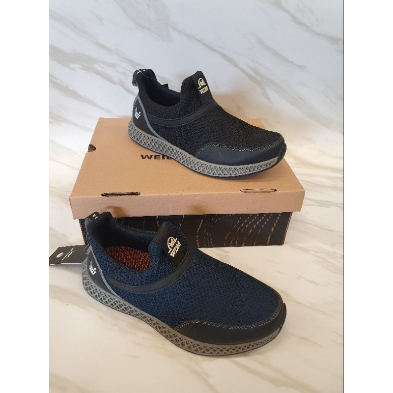 SEPATU LAKI-LAKI WEIDENMANN WOLVO 03 39-43