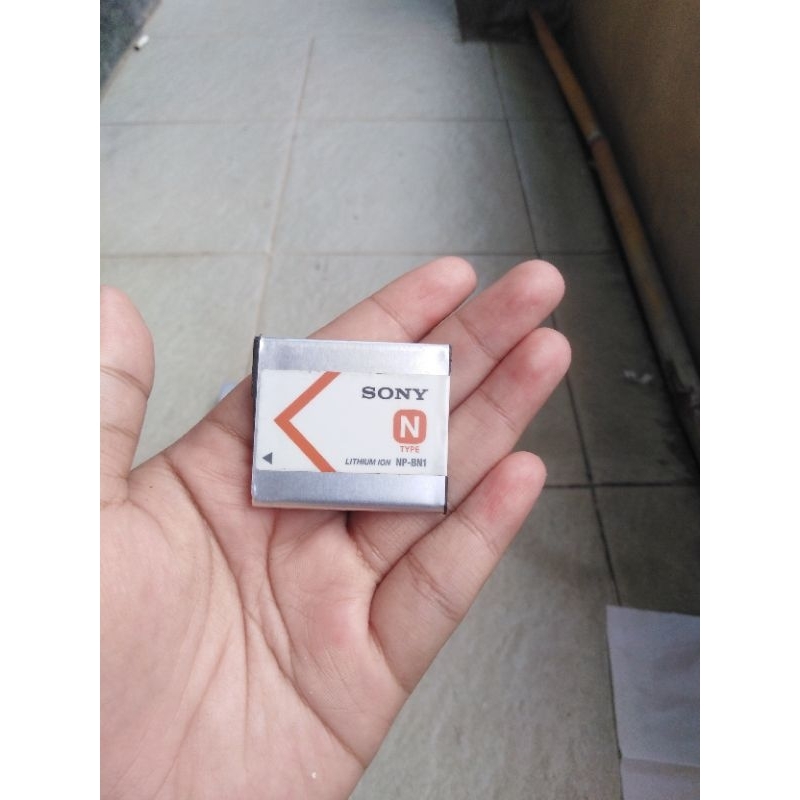 Batrai Kamera Digital Sony BN 1, bekas