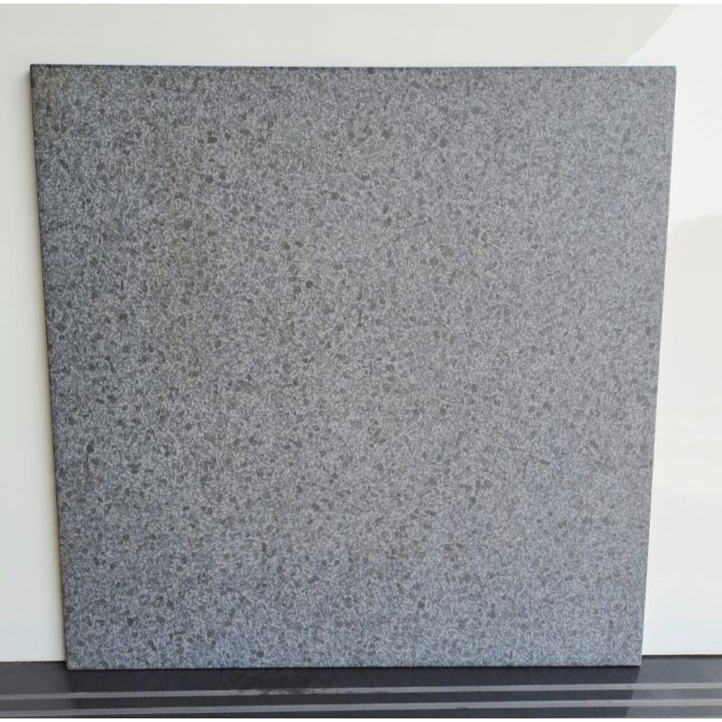 KERAMIK LANTAI 40X40 TERAZZO GREY