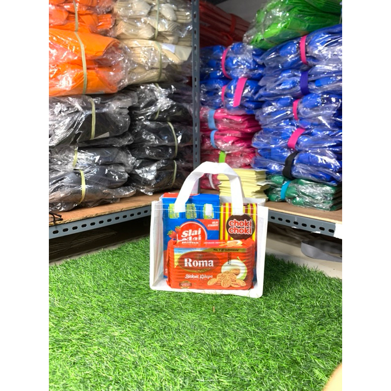 

Tas Mika Transparan souvenir 25x20x13cm