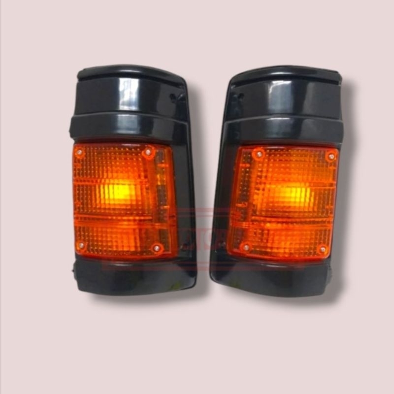 lampu sen toyota dyna rino 115