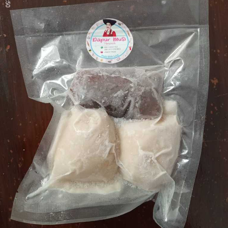 

Pempek Kapal Selam