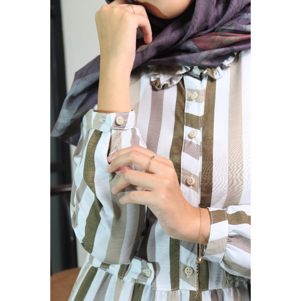 Gamis Dress Wanita Missty Freeteen Warna Putih Cokela Motif Salur Garis Bahan Katun
