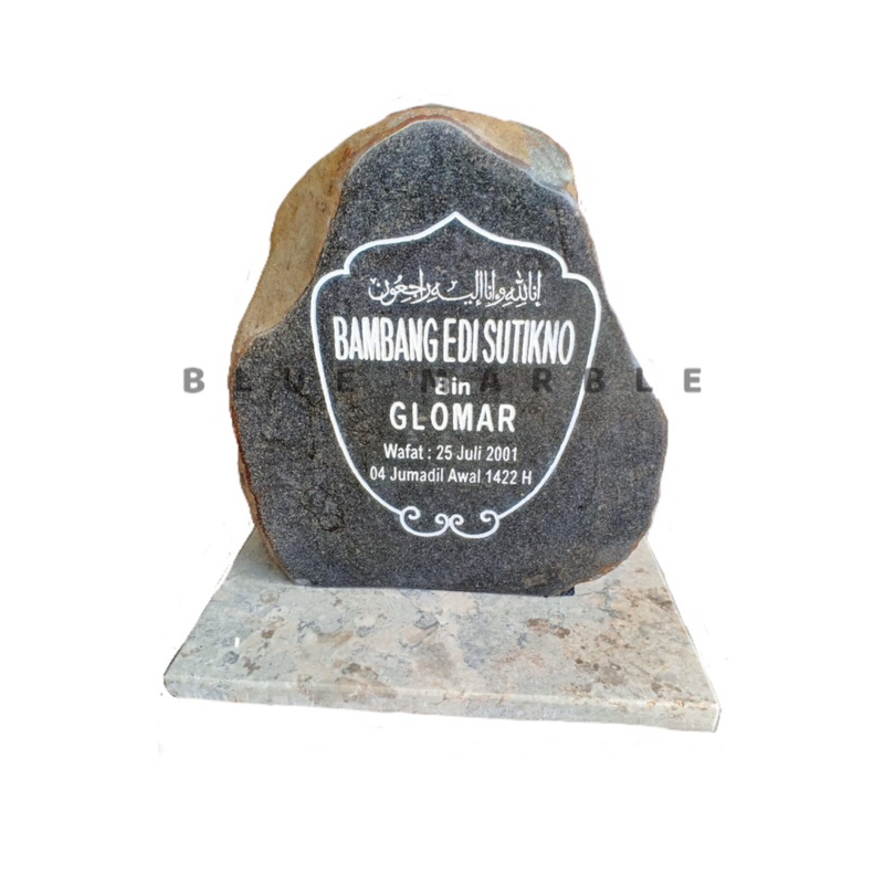 Batu nisan / Makam batu alam/Prasasti ukir tangan