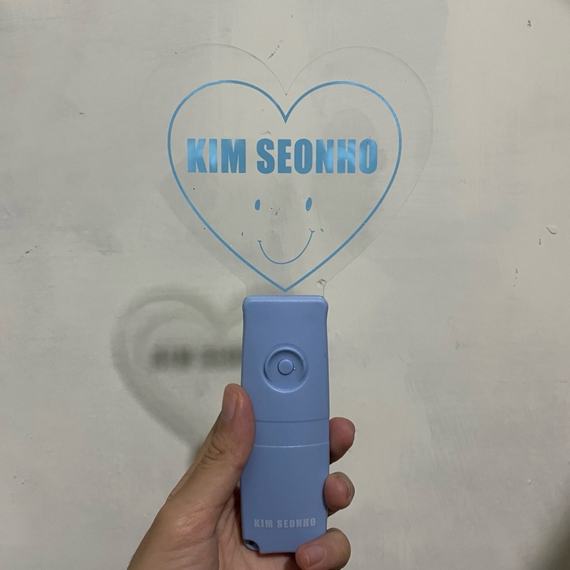 Official Lightstick Kim Seonho