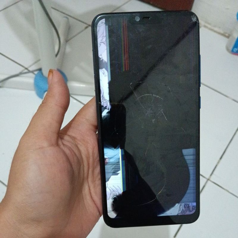 Xiomi Mi 8 lite 4/64 hp dus minus lcd tc lainnya normal segel jual unit lengkap