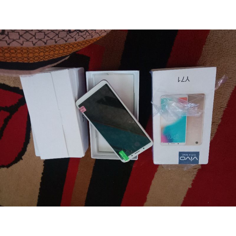 Vivo y71 ram 6/128gb baru promo Harga Rp.800,000