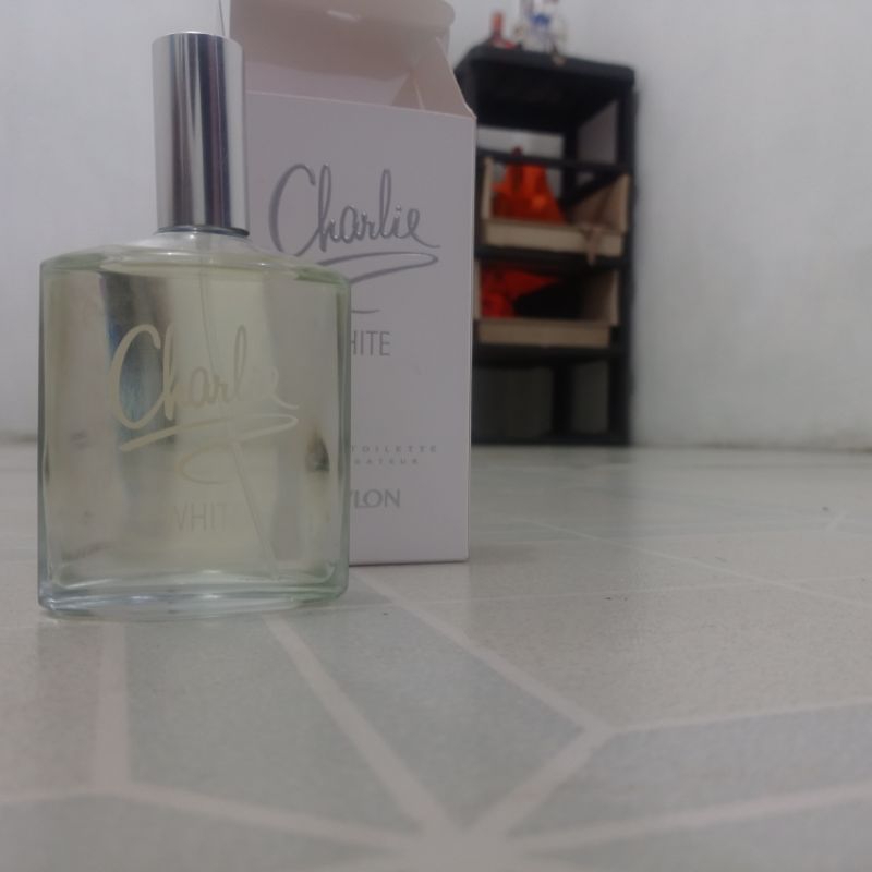 parfum Charlie white Revlon