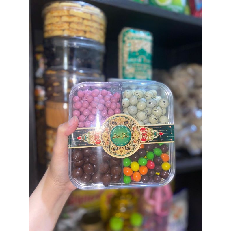 

Hampers Coklat 4 skat