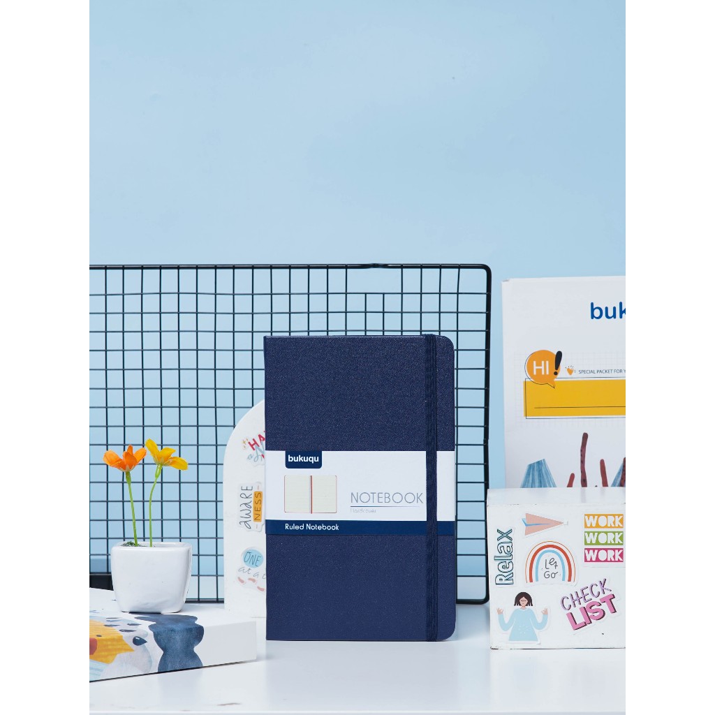 

bukuqu Classic Notebook Navy, Bergaris