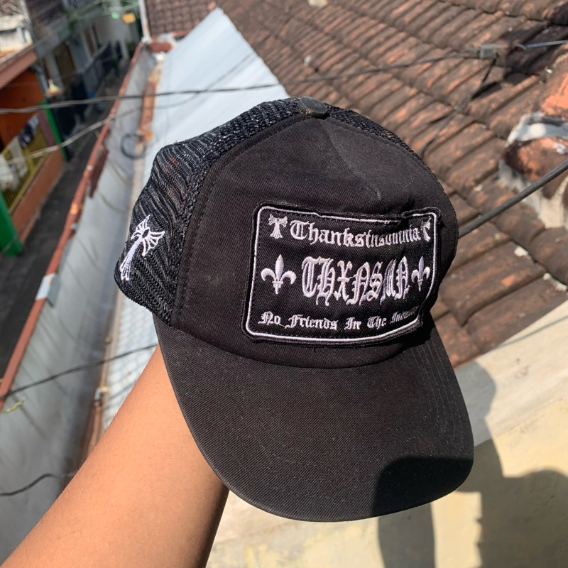 RARE Topi Trucker Hat Thanksinsomnia