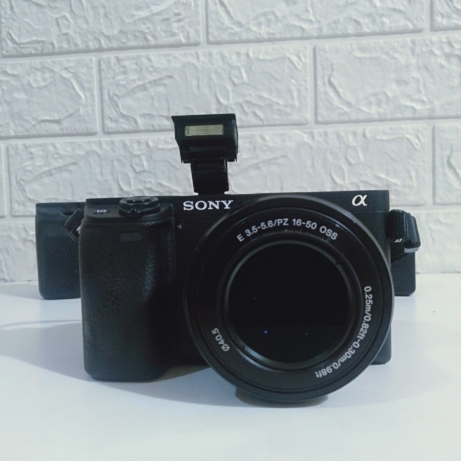 Sony a6400 lensa kit 16 50mm camera second