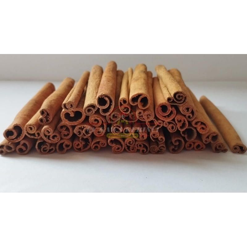 

Kayu Manis Stick 8 cm Grade AA SP Origin Kerinci Jambi