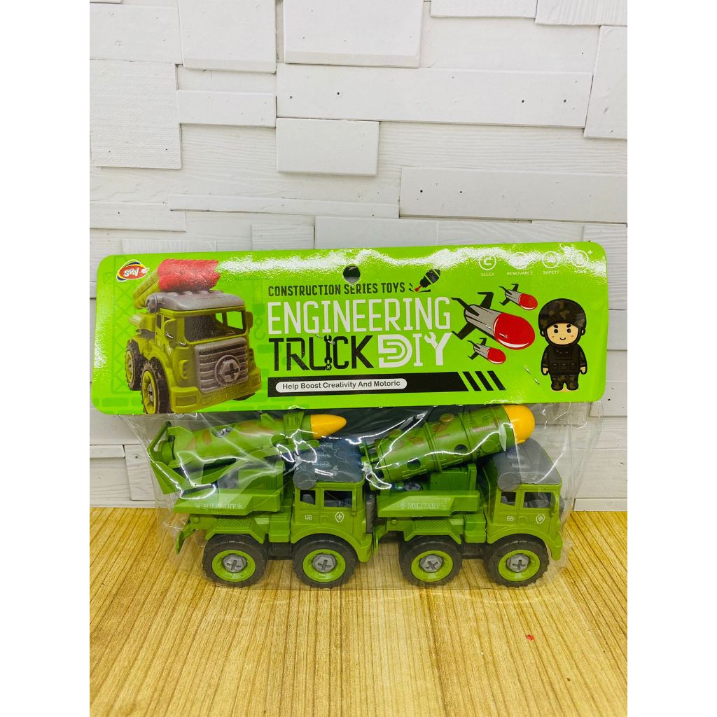 Mainan Anak laki-laki enginering Truck DIY army military mobil mobilan truck tentara militer pasang 