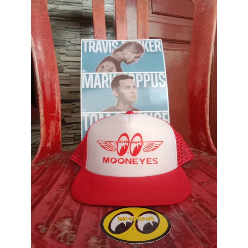 Topi Mooneyes.Red