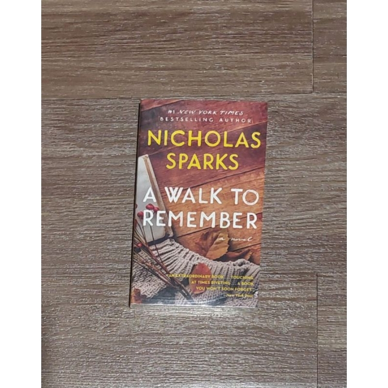 Novel A Walk to Remember - Nicholas Spark