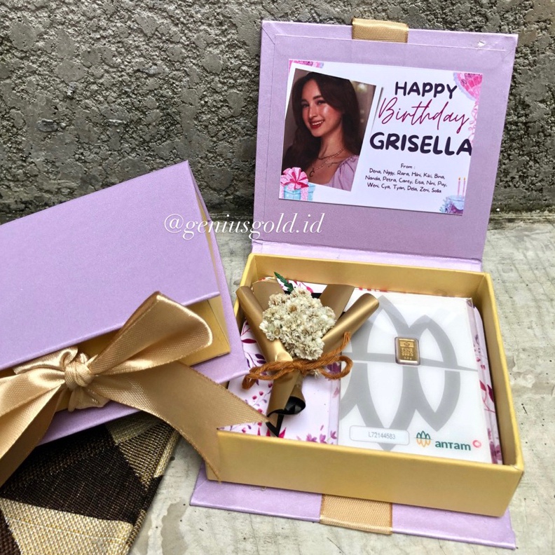 

Terlaris Gift Box Antam Gift Box Emas Hampers Emas Kotak Emas Kotak Antam Kado Emas Kado Antam