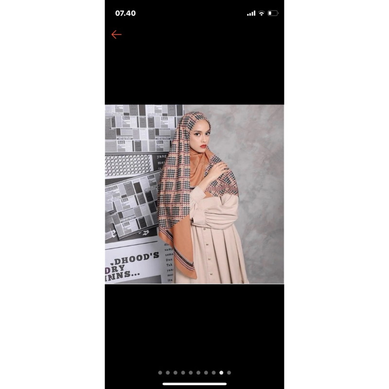 Preloved hijab zaskia sungkar ( pesanan bella )