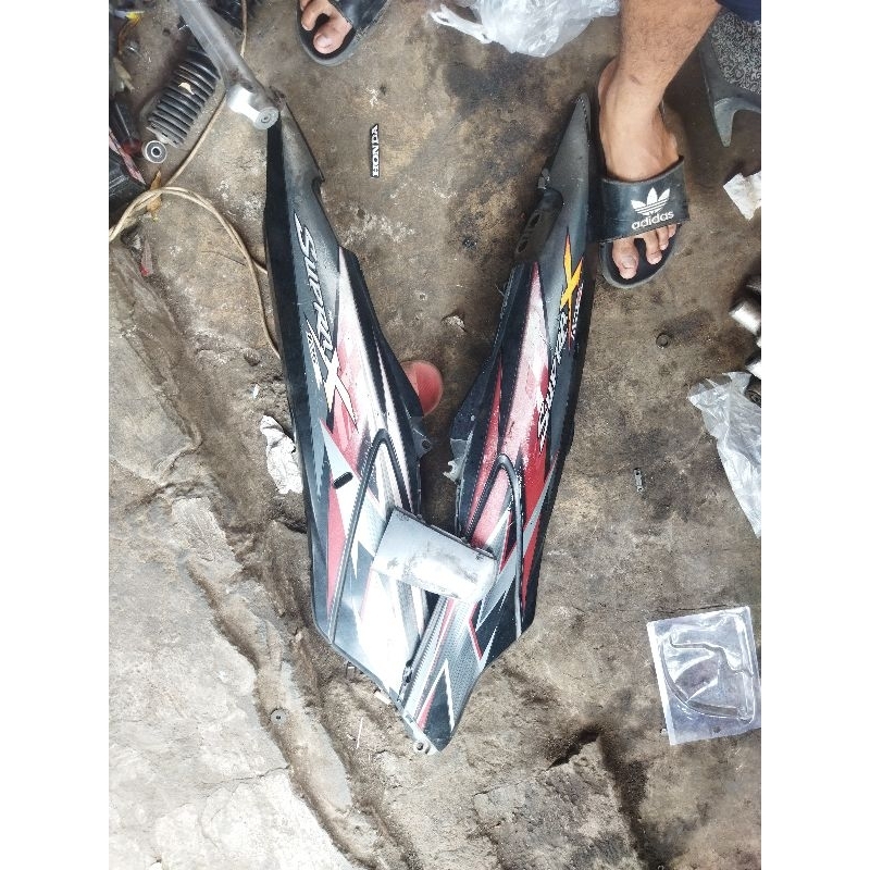 body belakang Supra x 125 Batman Original