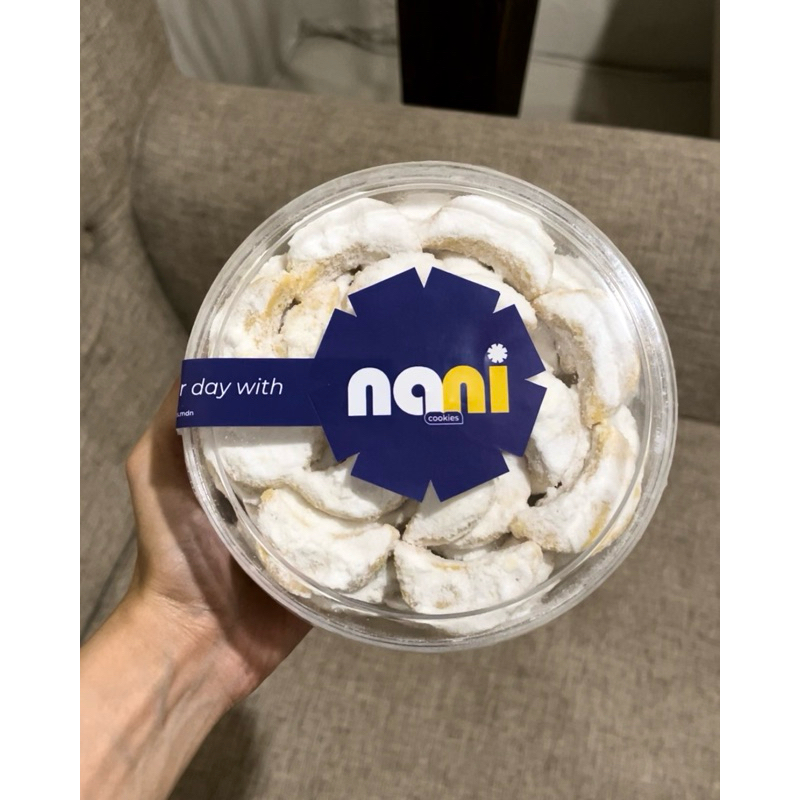 

Kue Salju - Snow Cookies by nanicookies.mdn