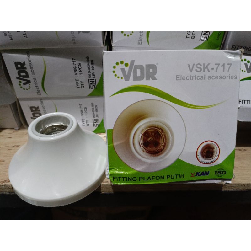 Fitting Lampu Plafon Keramik Vdr